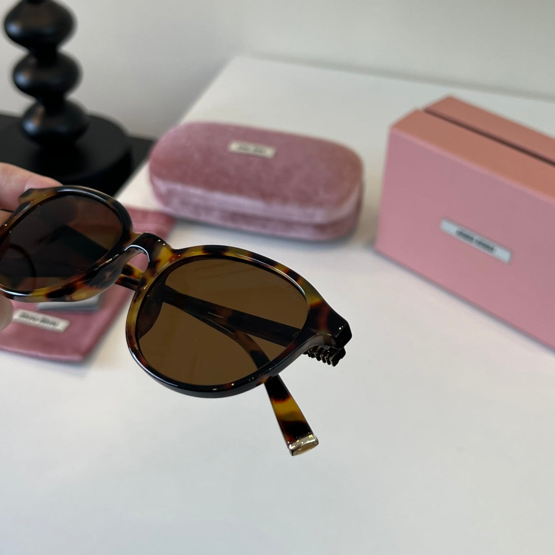 Miu Miu Fashion Brown Lens Sunglasses for Men & Women - 449660 - detail image 5