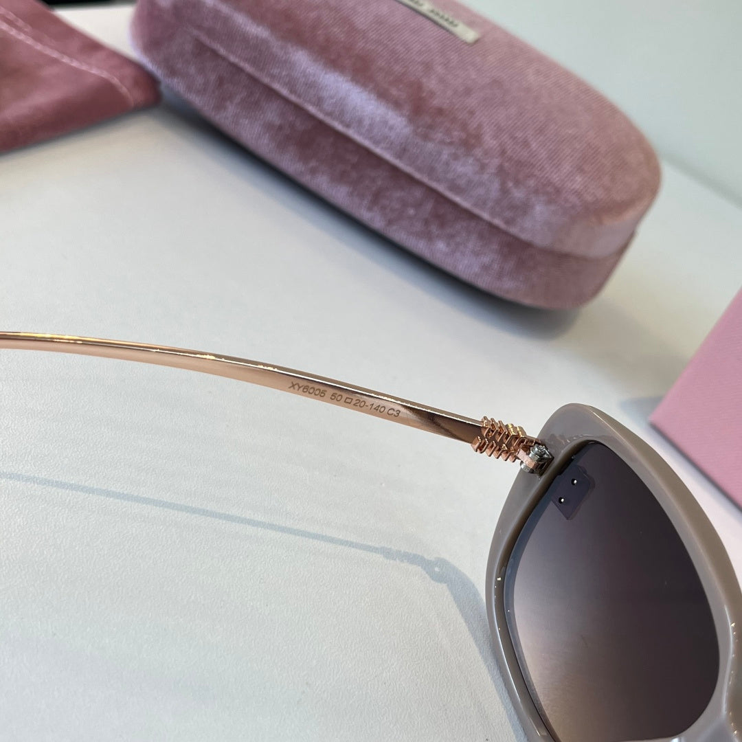 Miu Miu Fashion Silver Lens Sunglasses for Men & Women - 416189 - detail image 9
