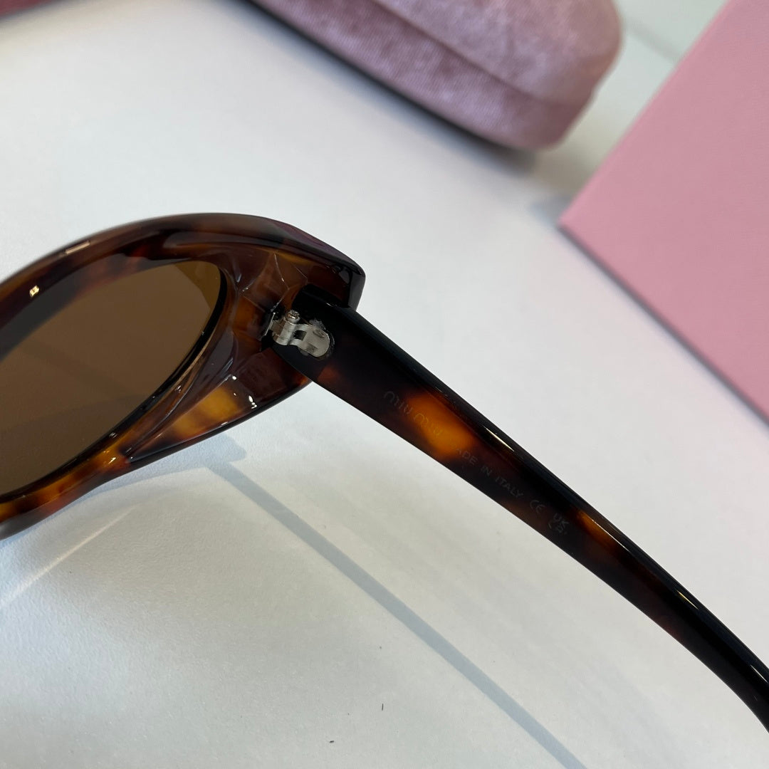 Miu Miu Cat-Eye Black Lens Sunglasses for Men & Women - 487635 - detail image 9