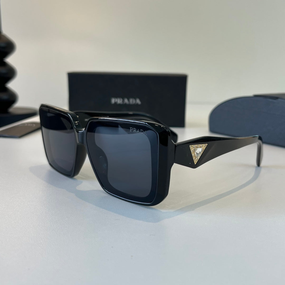 Prada Fashion Black Lens Sunglasses for Men & Women - 382604 - detail image 3