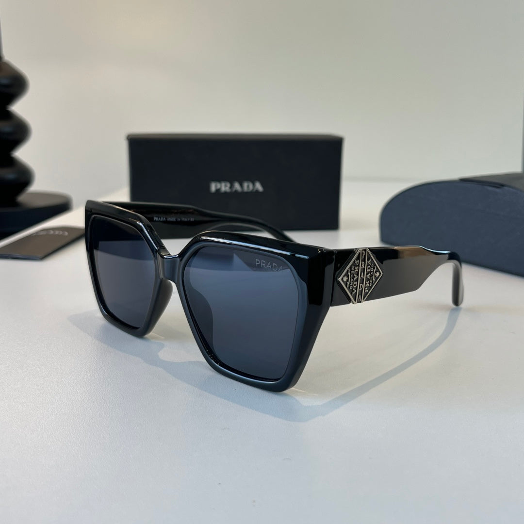 Prada Fashion Black Lens Sunglasses for Men & Women - 382618 - detail image 3