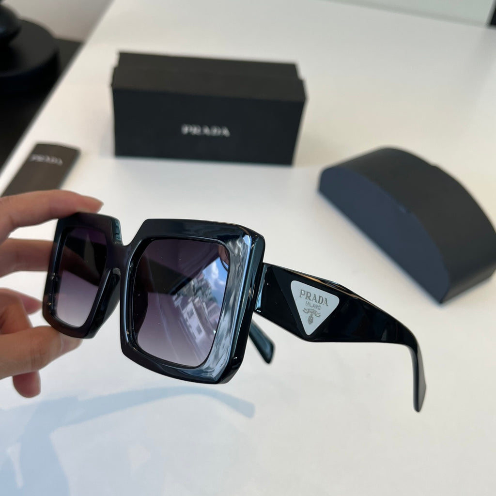 Prada Fashion Black Lens Sunglasses for Men & Women - 382620 - detail image 4