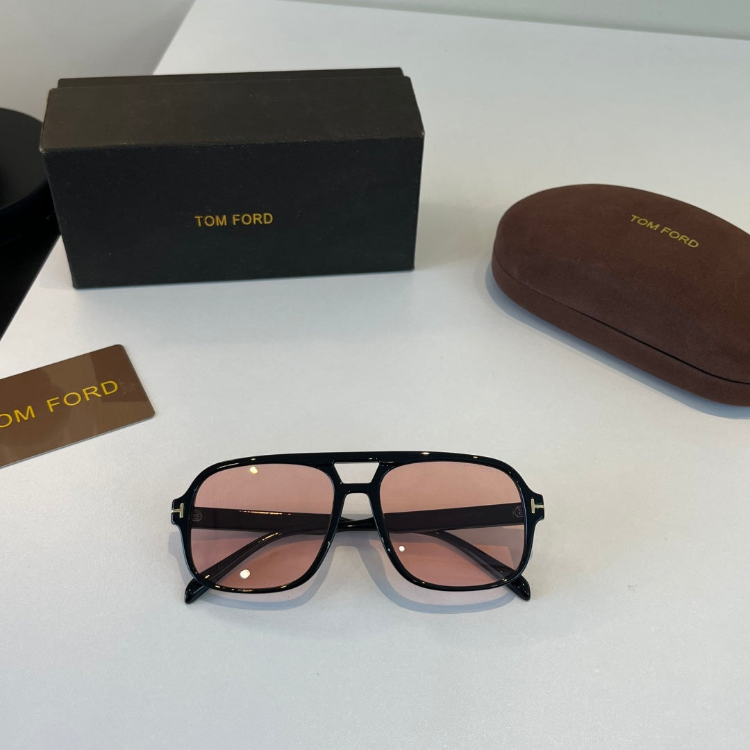 Tom Ford Fashion Red Lens Sunglasses for Men & Women - detail image 4