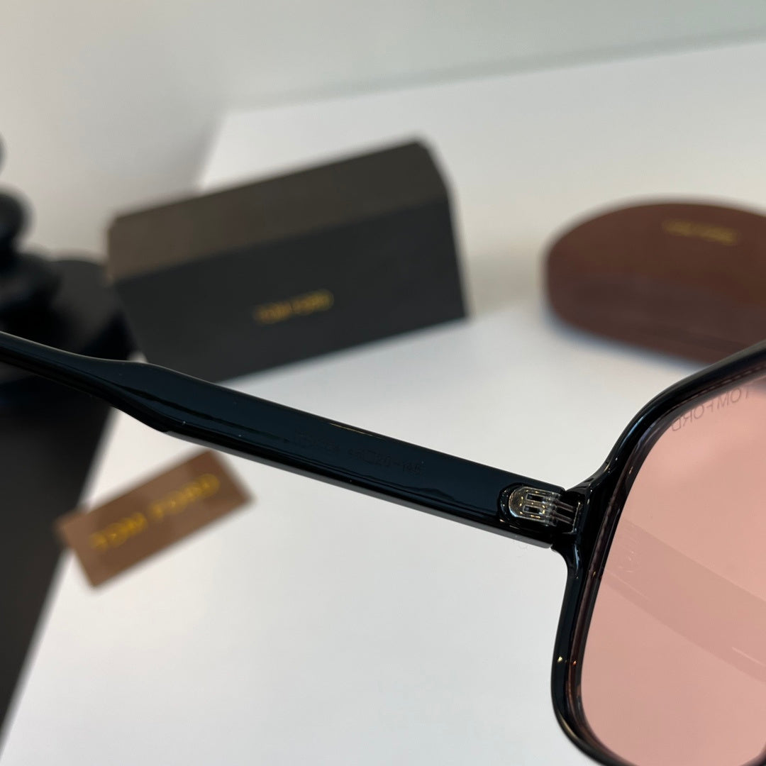 Tom Ford Fashion Red Lens Sunglasses for Men & Women - detail image 9