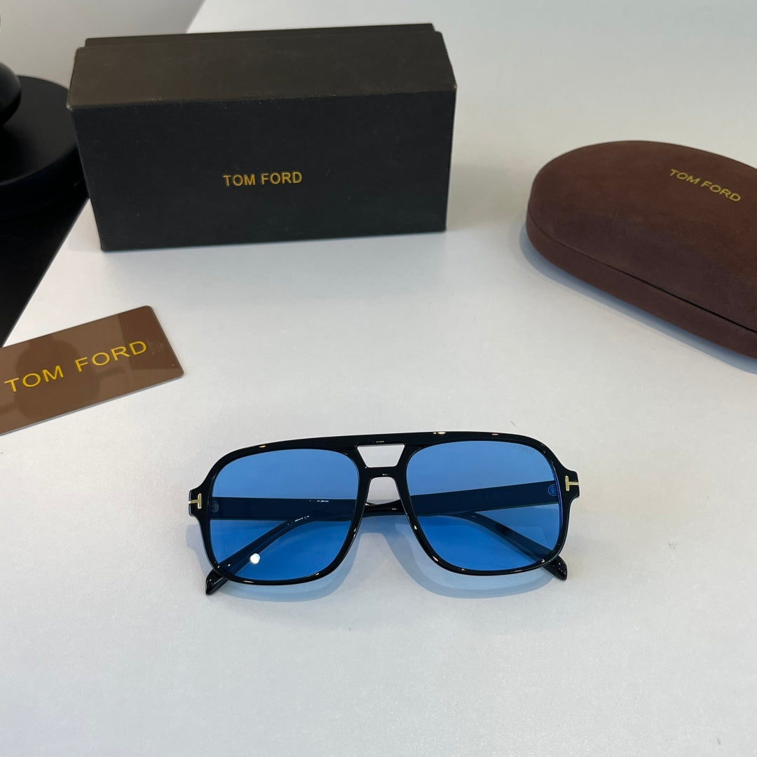 Tom Ford Fashion Blue Lens Sunglasses for Men & Women - 466325 - detail image 5