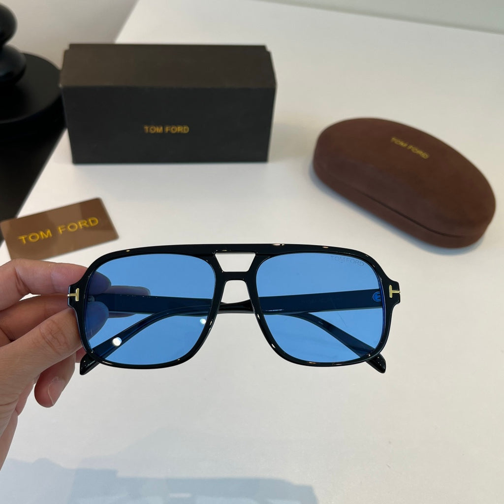 Tom Ford Fashion Blue Lens Sunglasses for Men & Women - 466325 - detail image 6