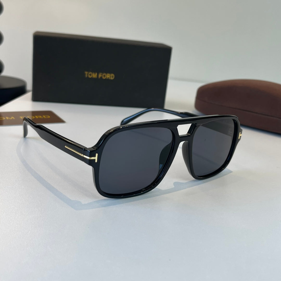 Tom Ford Fashion Black Lens Sunglasses for Men & Women - 466326