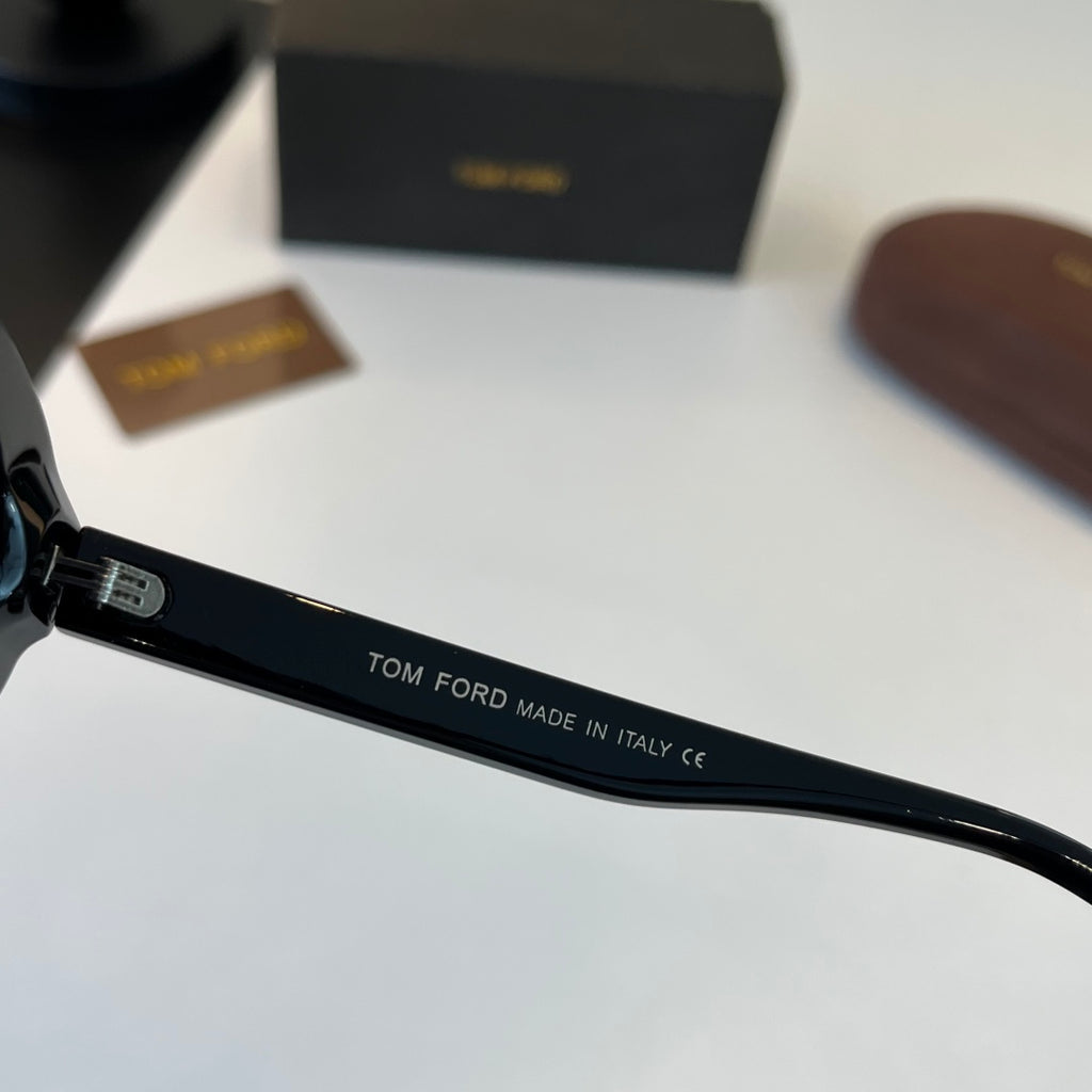 Tom Ford Fashion Black Lens Sunglasses for Men & Women - 449920 - detail image 10