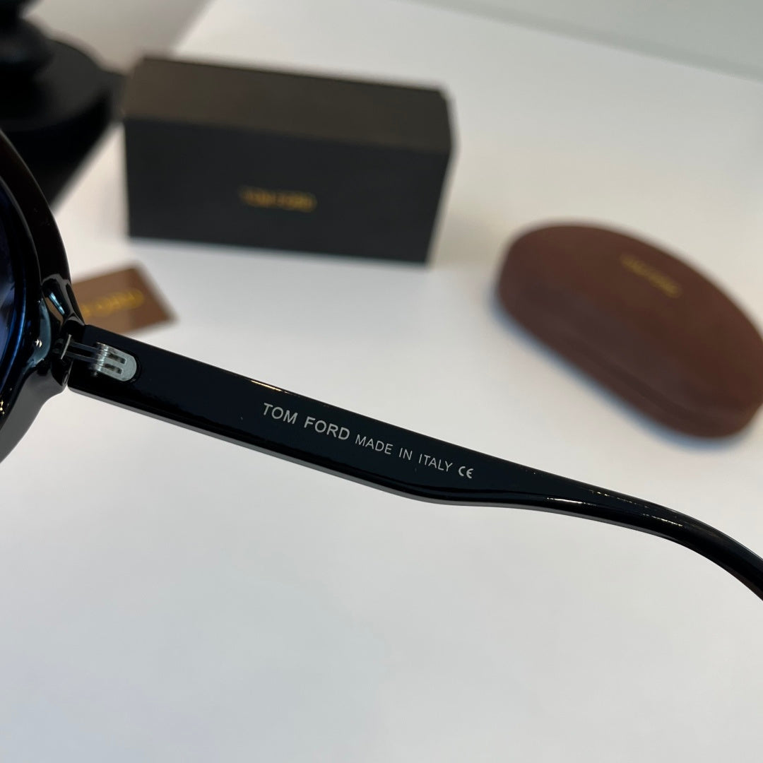 Tom Ford Fashion Blue Lens Sunglasses for Men & Women - 466330 - detail image 10