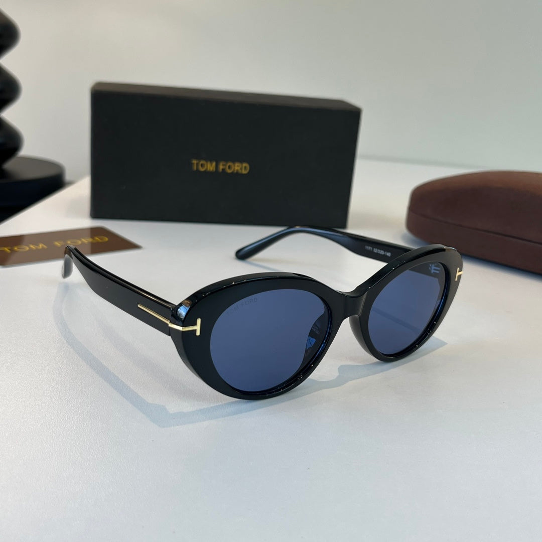 Tom Ford Fashion Blue Lens Sunglasses for Men & Women - 466330