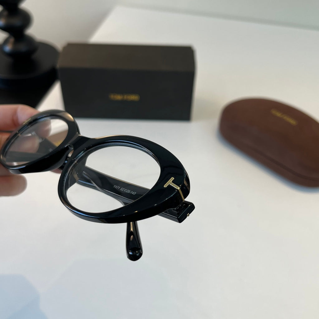 Tom Ford Fashion Silver Lens Sunglasses for Men & Women - 449924 - detail image 7