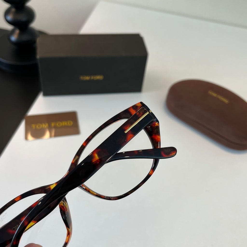 Tom Ford Fashion Silver Lens Sunglasses for Men & Women - 466318 - detail image 8