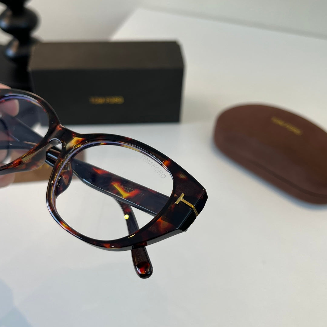 Tom Ford Fashion Silver Lens Sunglasses for Men & Women - 466318 - detail image 7