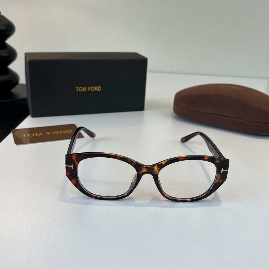 Tom Ford Fashion Silver Lens Sunglasses for Men & Women - 466318 - detail image 2