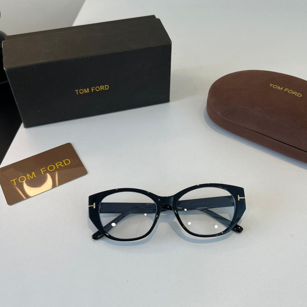 Tom Ford Fashion Silver Lens Sunglasses for Men & Women - 383101 - detail image 4
