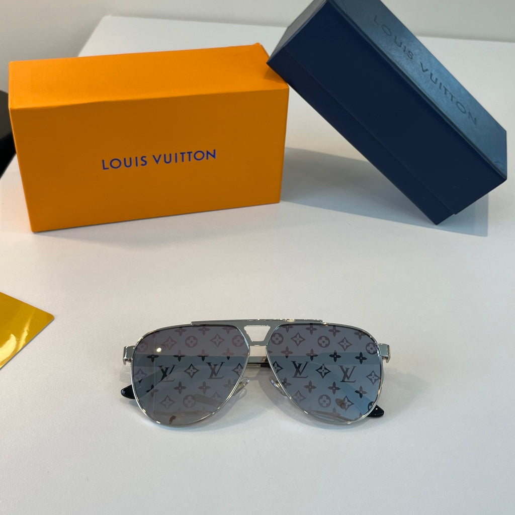 Louis Vuitton Metal Fashion Silver Lens Sunglasses for Men & Women - 398172 - detail image 4