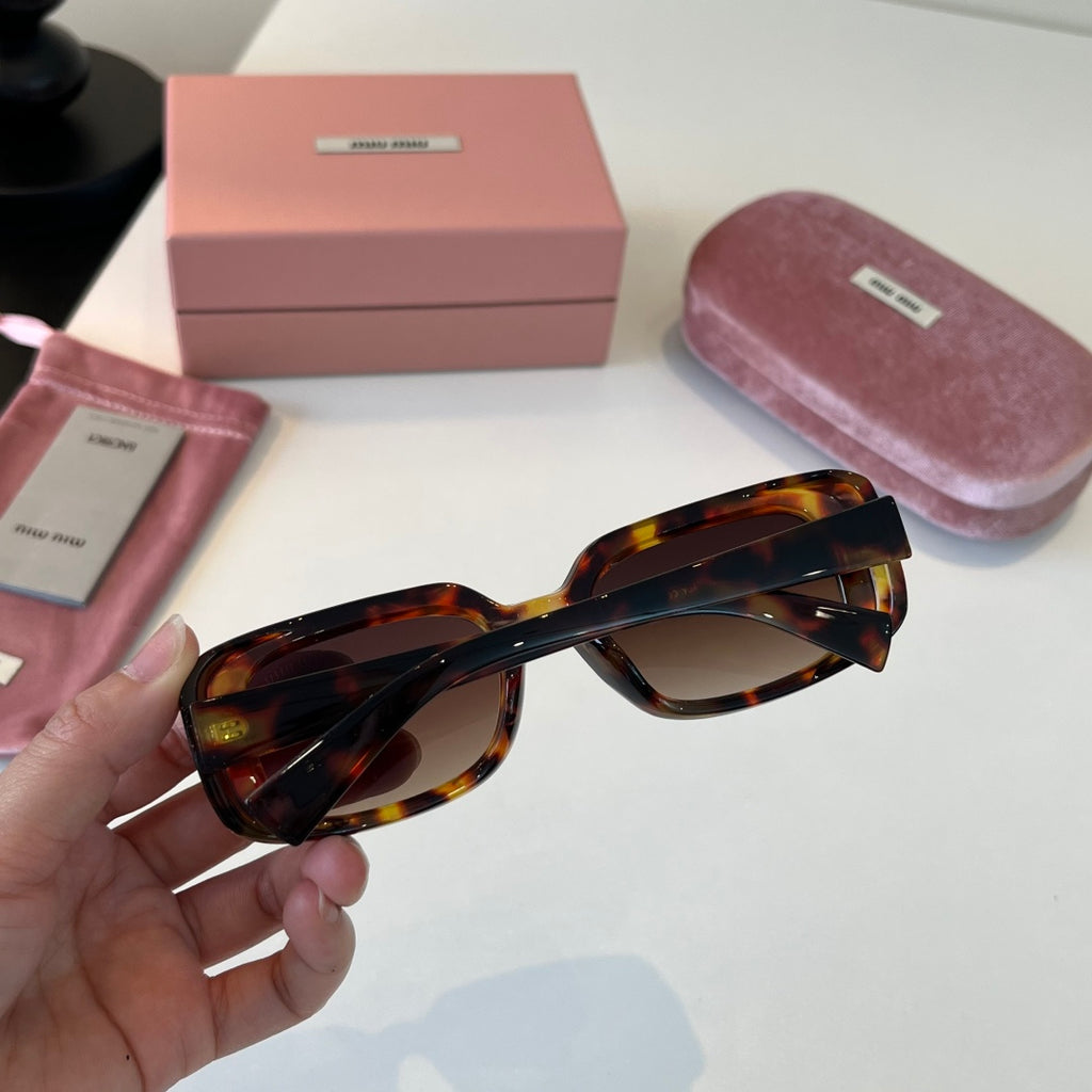 Miu Miu Fashion Black Lens Sunglasses for Men & Women - 466090 - detail image 7