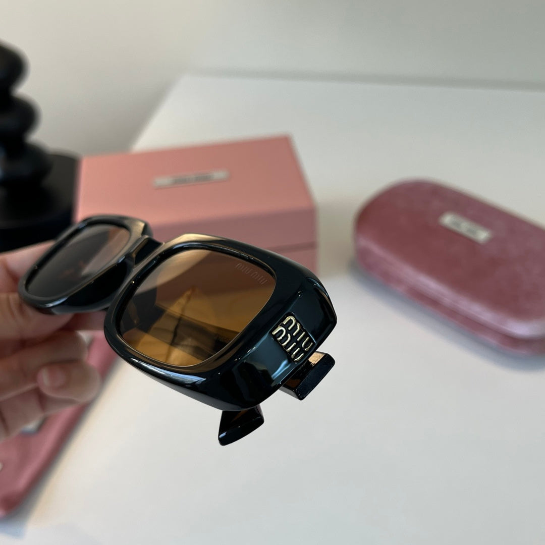 Miu Miu Fashion Black Lens Sunglasses for Men & Women - 466093 - detail image 7