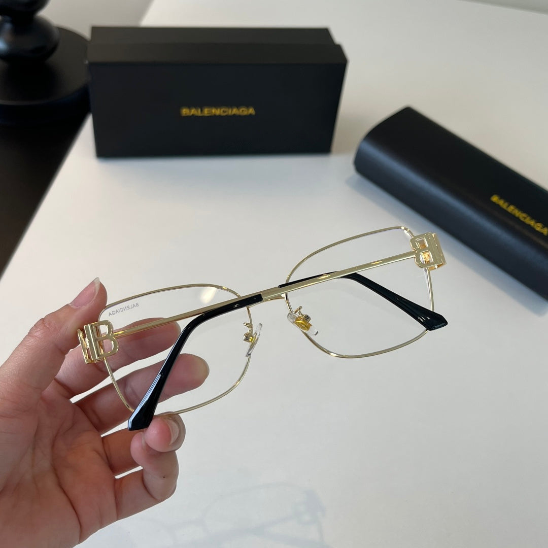 Balenciaga Rectangular Silver Lens Sunglasses for Men & Women - 466029 - detail image 8
