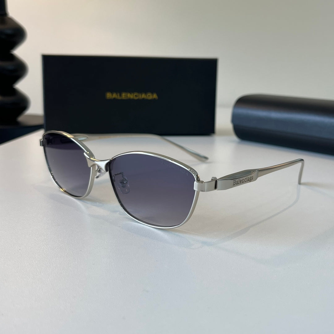 Balenciaga Rectangular Silver Lens Sunglasses for Men & Women - 358636 - detail image 3
