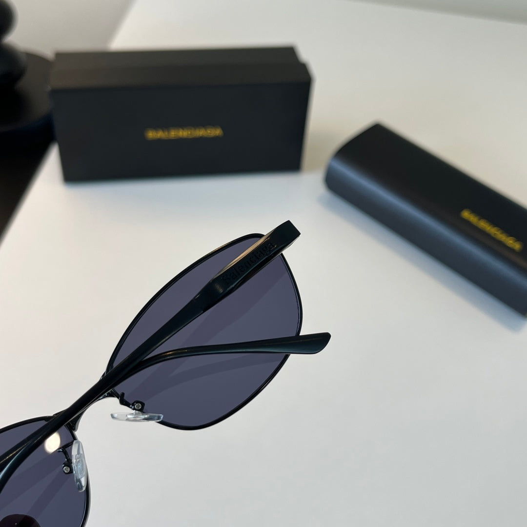 Balenciaga Rectangular Blue Lens Sunglasses for Men & Women - detail image 7