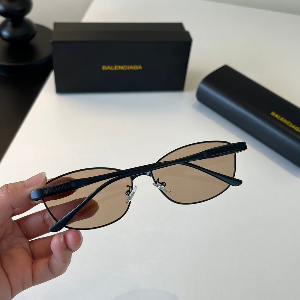 Balenciaga Rectangular Brown Lens Sunglasses for Men & Women - 466032 - detail image 8