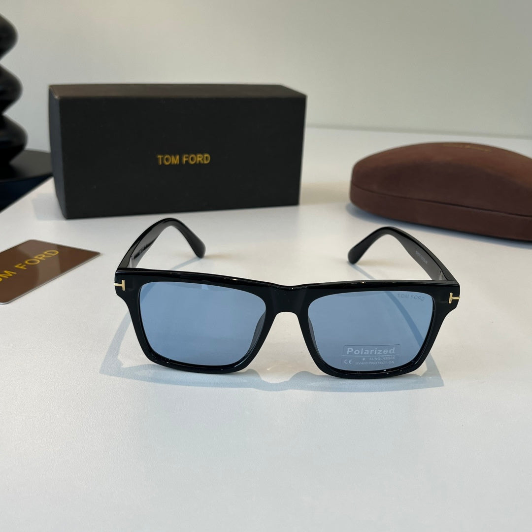 Tom Ford Fashion Blue Lens Sunglasses for Men & Women - 466320 - detail image 2