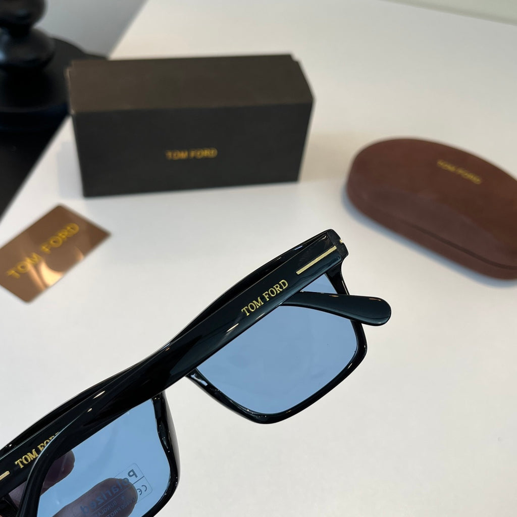 Tom Ford Fashion Blue Lens Sunglasses for Men & Women - 466320 - detail image 7