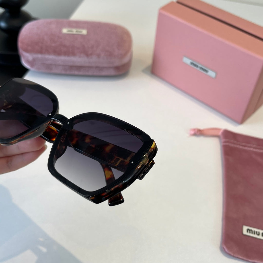 Miu Miu Fashion Black Lens Sunglasses for Men & Women - 466109 - detail image 5