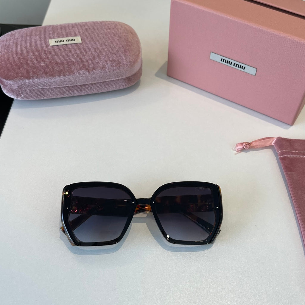 Miu Miu Fashion Black Lens Sunglasses for Men & Women - 466109 - detail image 11