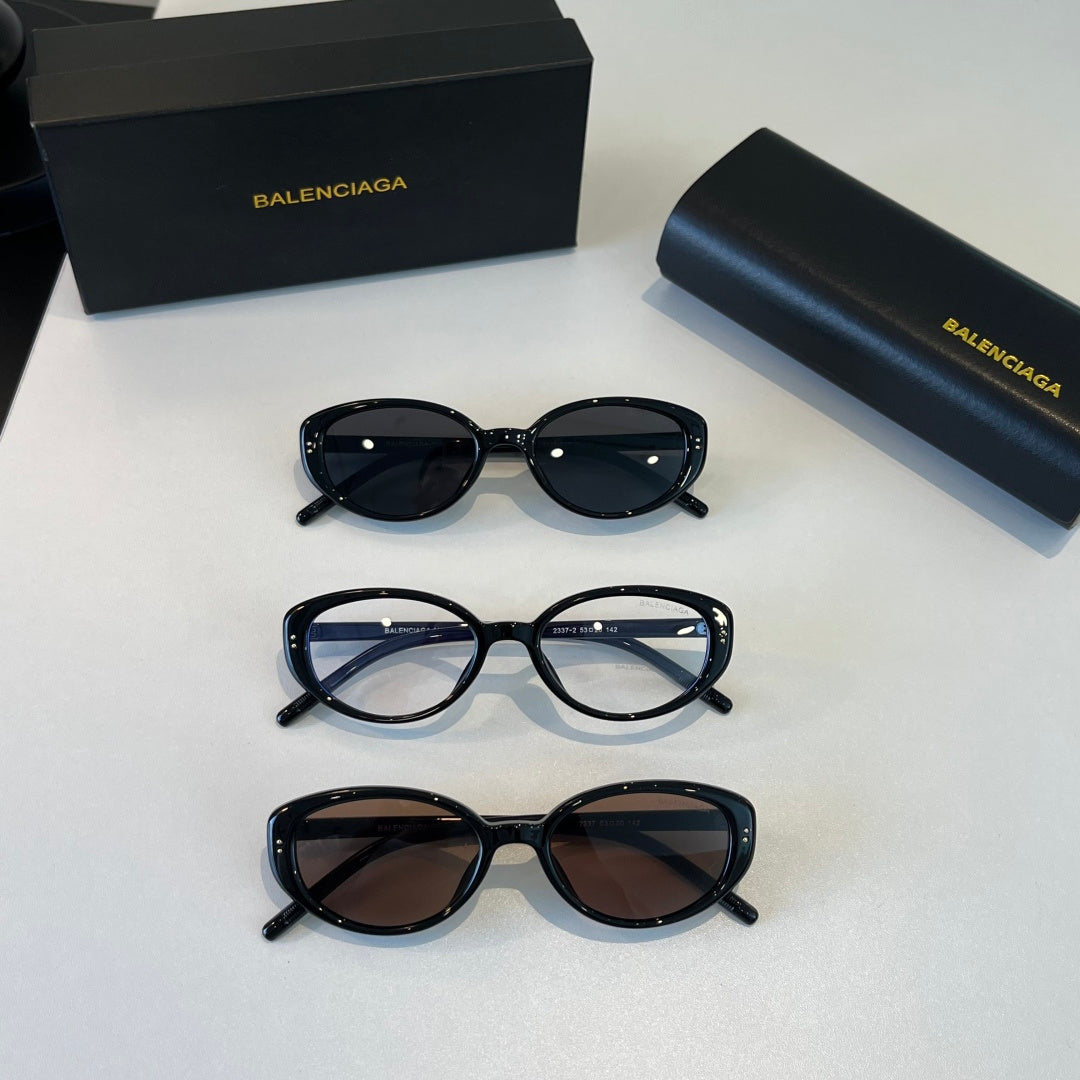 Balenciaga Rectangular Silver Lens Sunglasses for Men & Women - 416123 - detail image 11