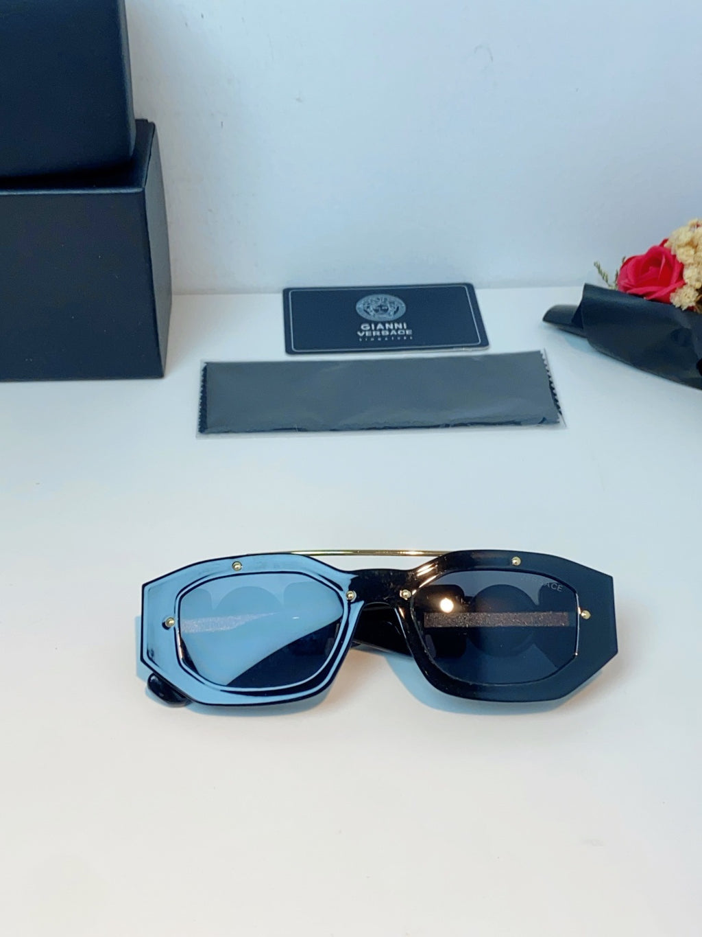 Versace Metal Fashion Black Lens Sunglasses for Men & Women - detail image 10