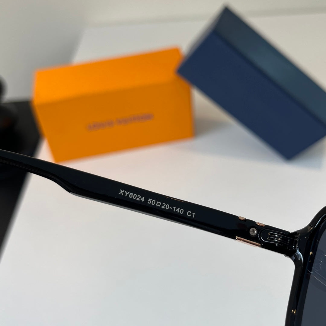 Louis Vuitton Fashion Black Lens Sunglasses for Men & Women - 414764 - detail image 9