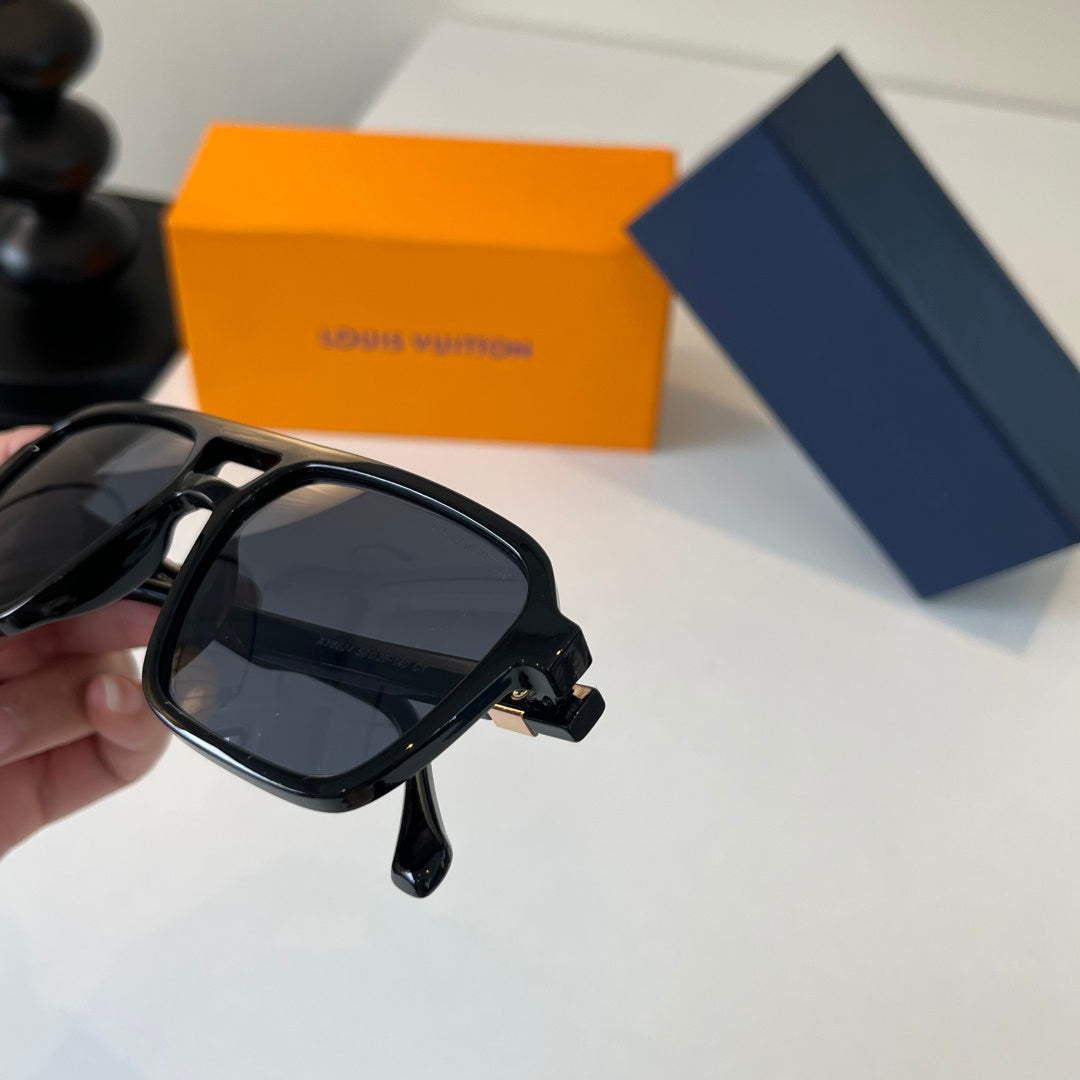 Louis Vuitton Fashion Black Lens Sunglasses for Men & Women - 381897 - detail image 6