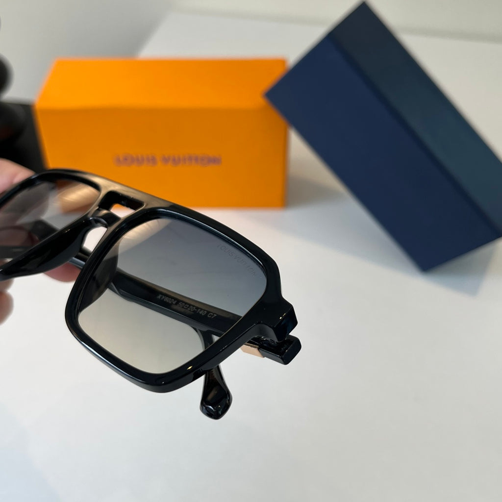 Louis Vuitton Fashion Silver Lens Sunglasses for Men & Women - 414767 - detail image 6