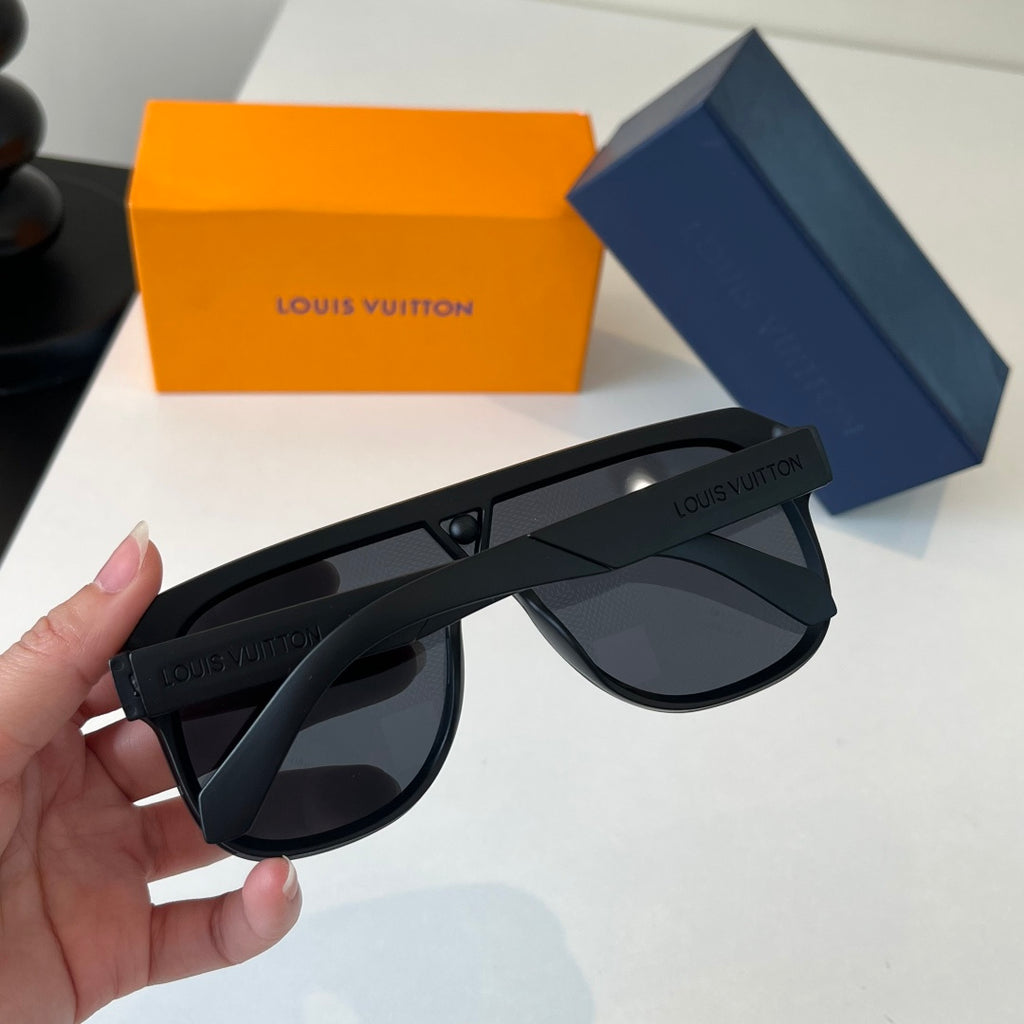 Louis Vuitton Fashion Black Lens Sunglasses for Men & Women - 414772 - detail image 8