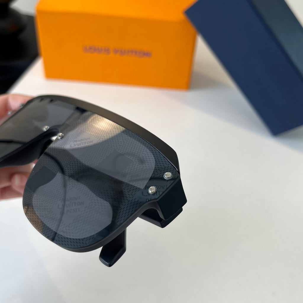 Louis Vuitton Fashion Black Lens Sunglasses for Men & Women - 414772 - detail image 6