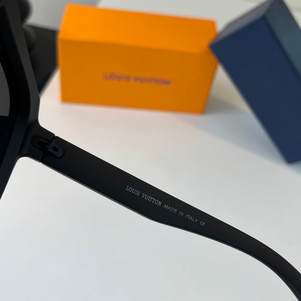 Louis Vuitton Fashion Black Lens Sunglasses for Men & Women - 381908 - detail image 10