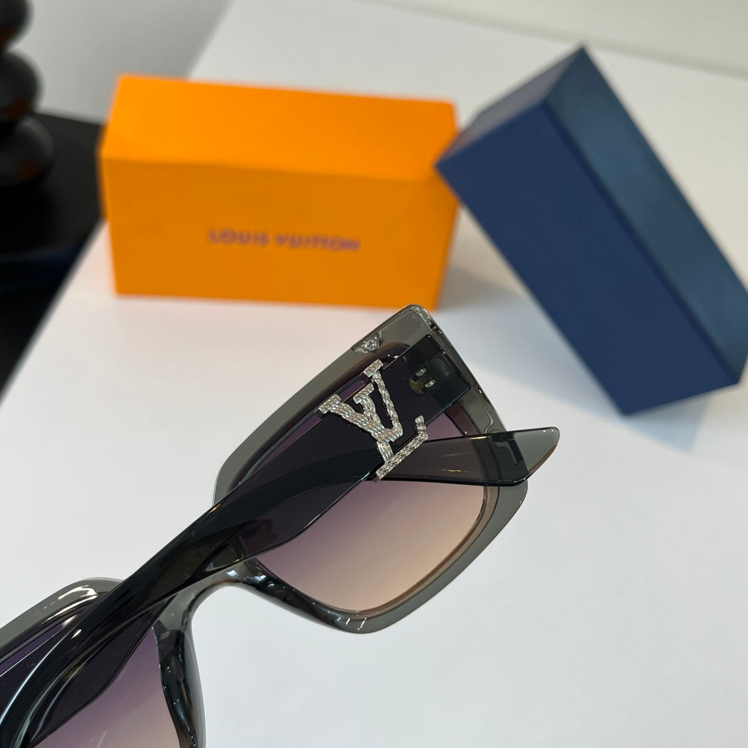 Louis Vuitton Fashion Silver Lens Sunglasses for Men & Women - 381886 - detail image 7