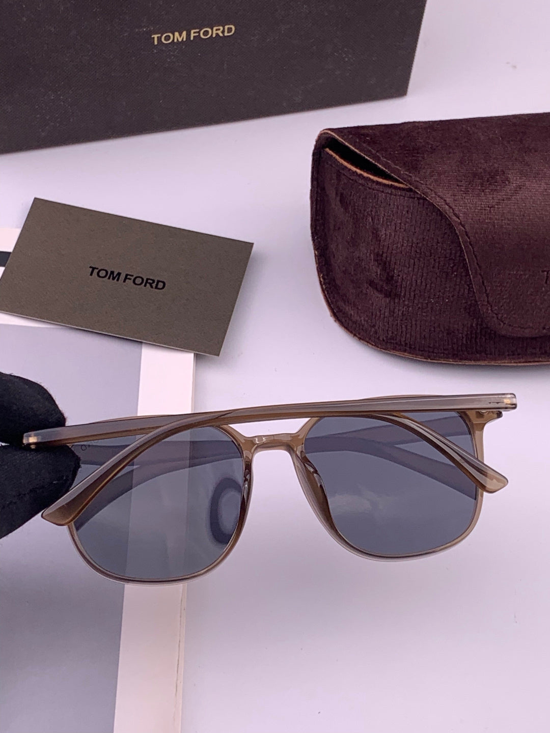 Tom Ford TF32037 Polarized Fashion Gray Lens Sunglasses for Men & Wom - 358847 - detail image 4