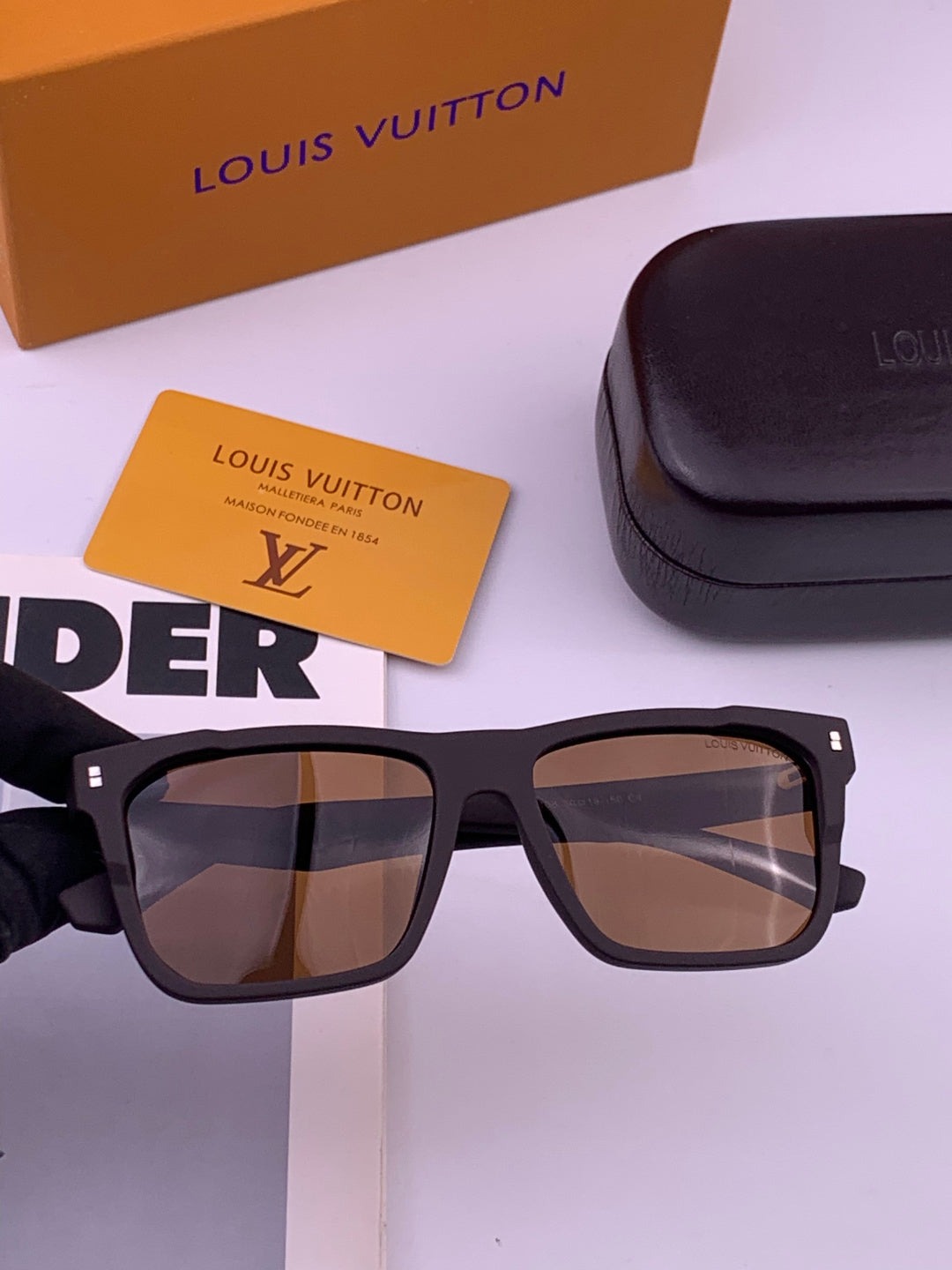Louis Vuitton L8510 Square Brown Lens Sunglasses for Men & Women - 357733