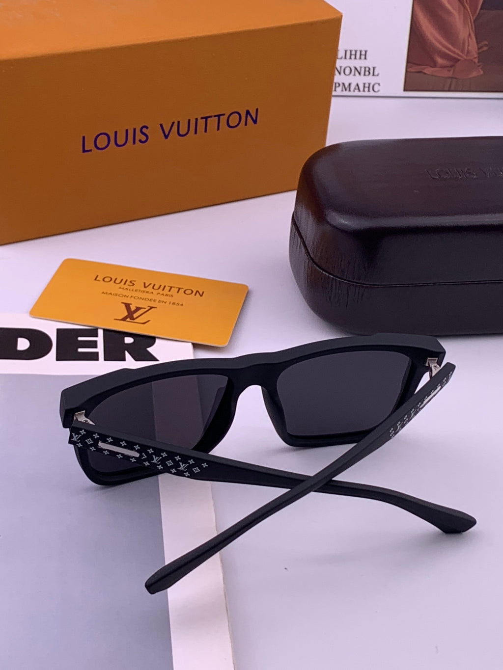 Louis Vuitton L8510 Square Brown Lens Sunglasses for Men & Women - 357734 - detail image 6