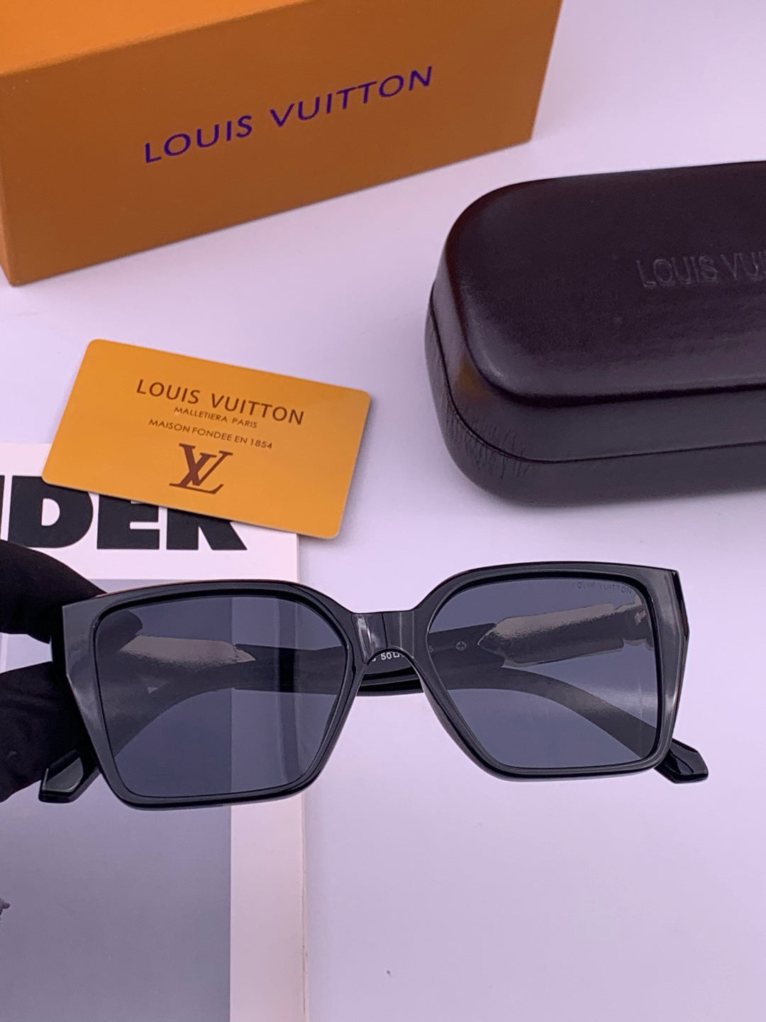 Louis Vuitton L36900 Square Black Lens Sunglasses for Men & Women - 357735
