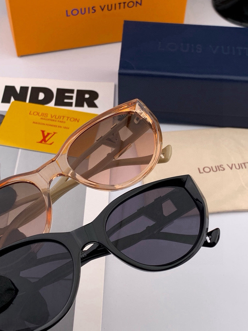 Louis Vuitton L1231 Square Black Lens Sunglasses for Men & Women - 357708 - detail image 5
