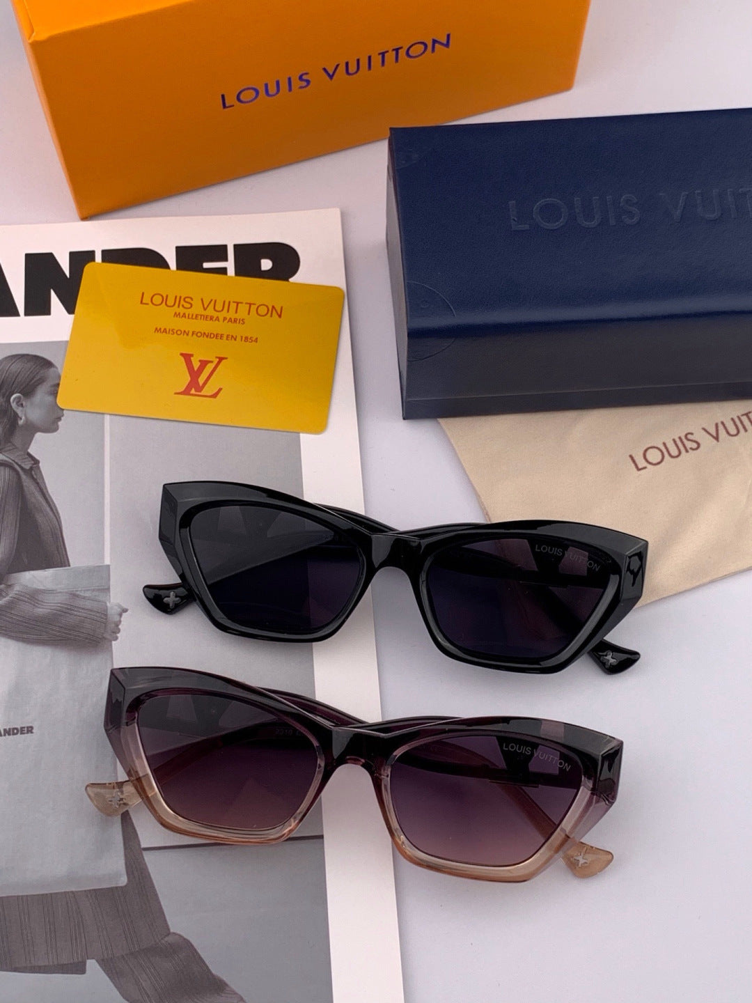 Louis Vuitton L4550 Square Black Lens Sunglasses for Men & Women - 357710 - detail image 7