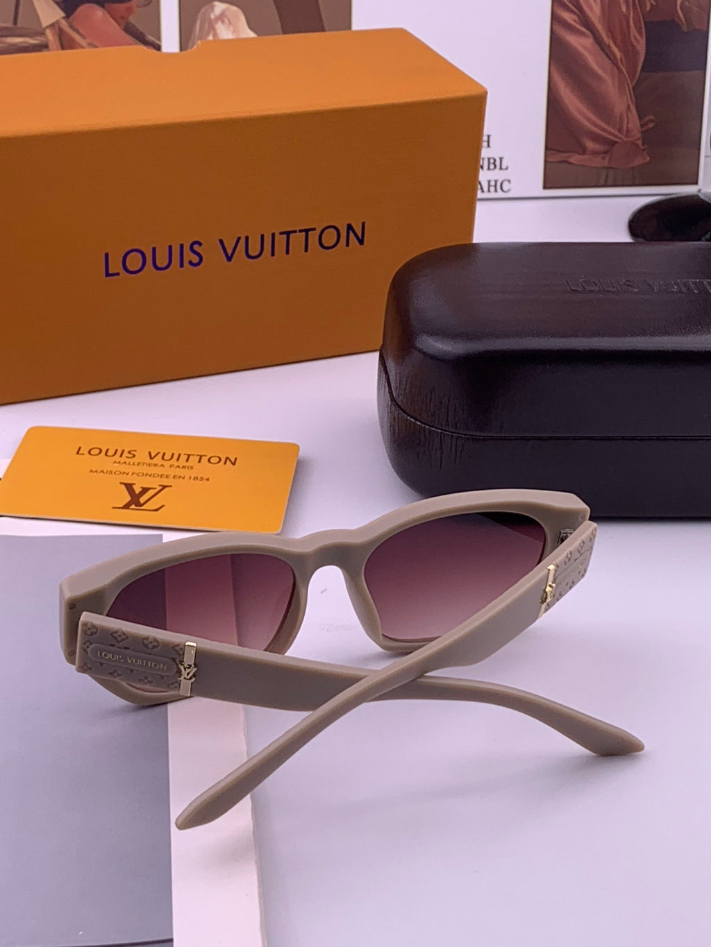 Louis Vuitton L17000 Square Black Lens Sunglasses for Men & Women - 357655 - detail image 5