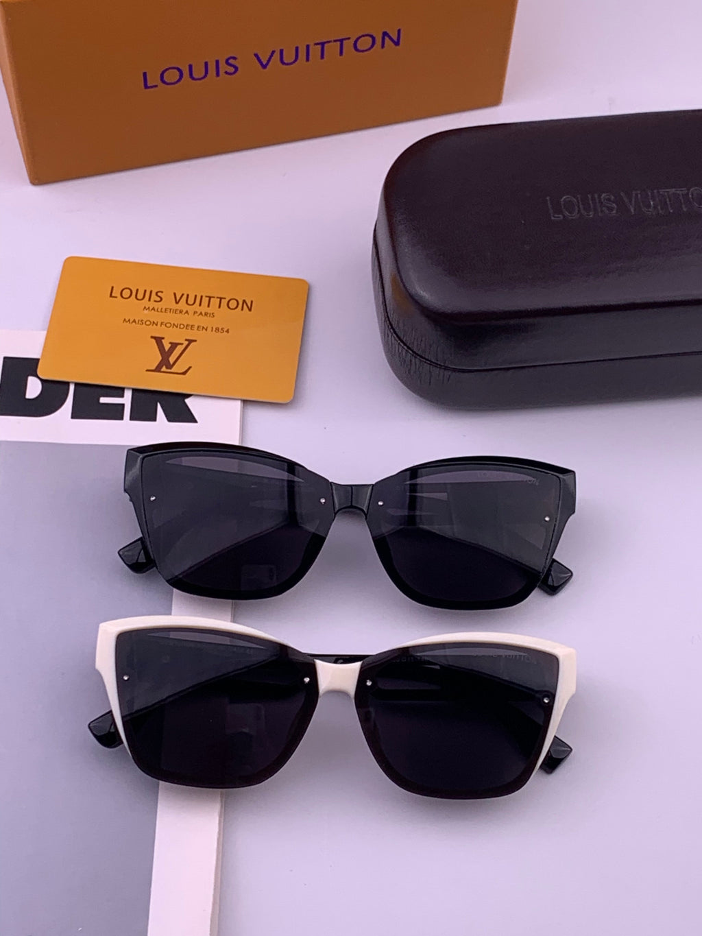 Louis Vuitton L7310 Square Brown Lens Sunglasses for Men & Women - 357661 - detail image 8