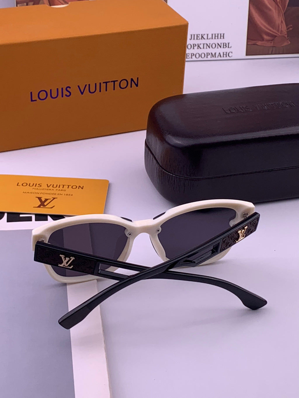 Louis Vuitton L7310 Square Brown Lens Sunglasses for Men & Women - 357661 - detail image 7