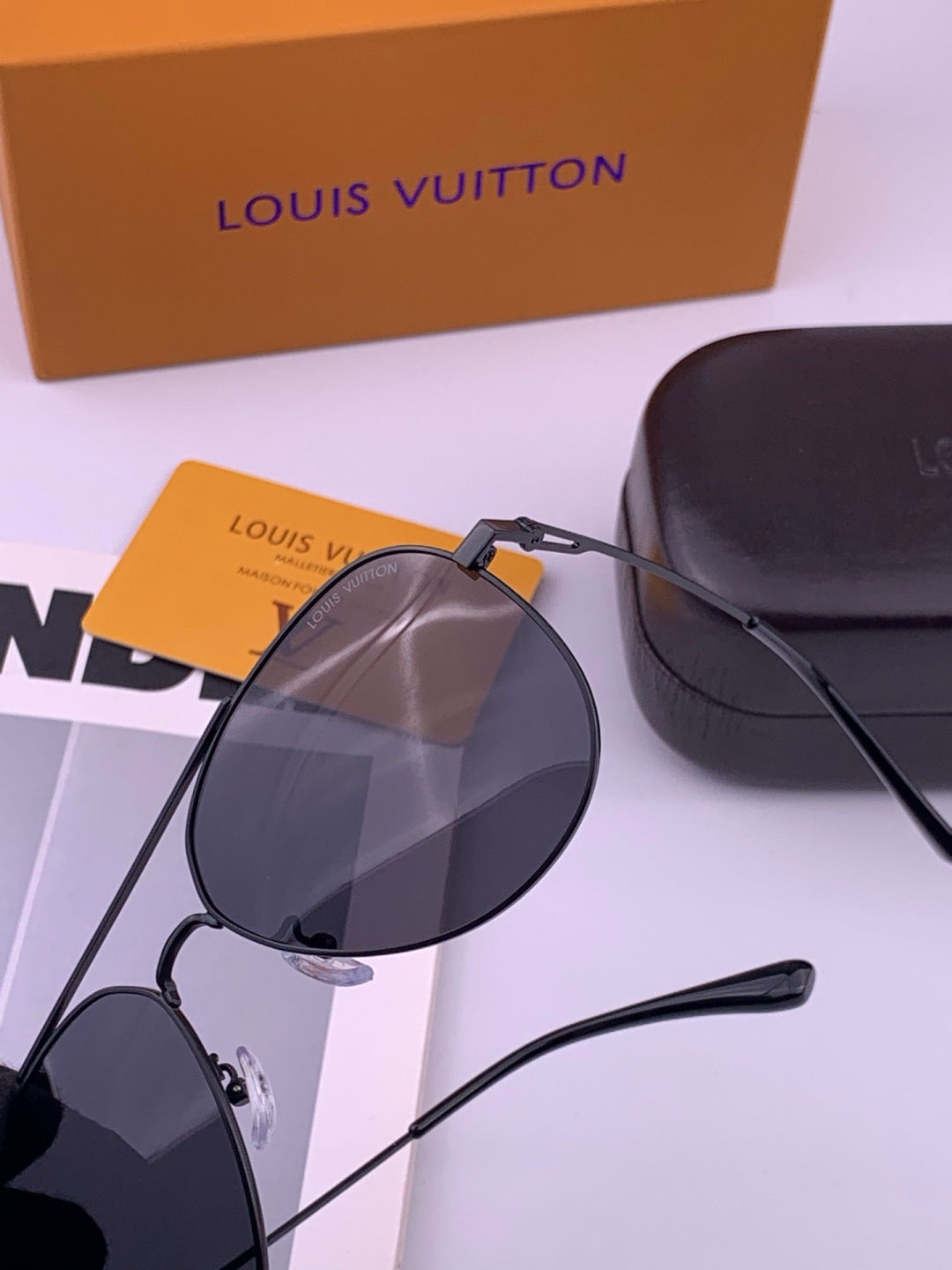 Louis Vuitton L5338 Polarized Aviator Blue Lens Sunglasses for Men & - 357621 - detail image 3