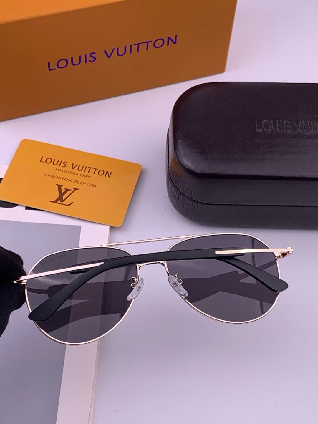 Louis Vuitton L8333 Polarized Aviator Black Lens Sunglasses for Men & - 357623 - detail image 5